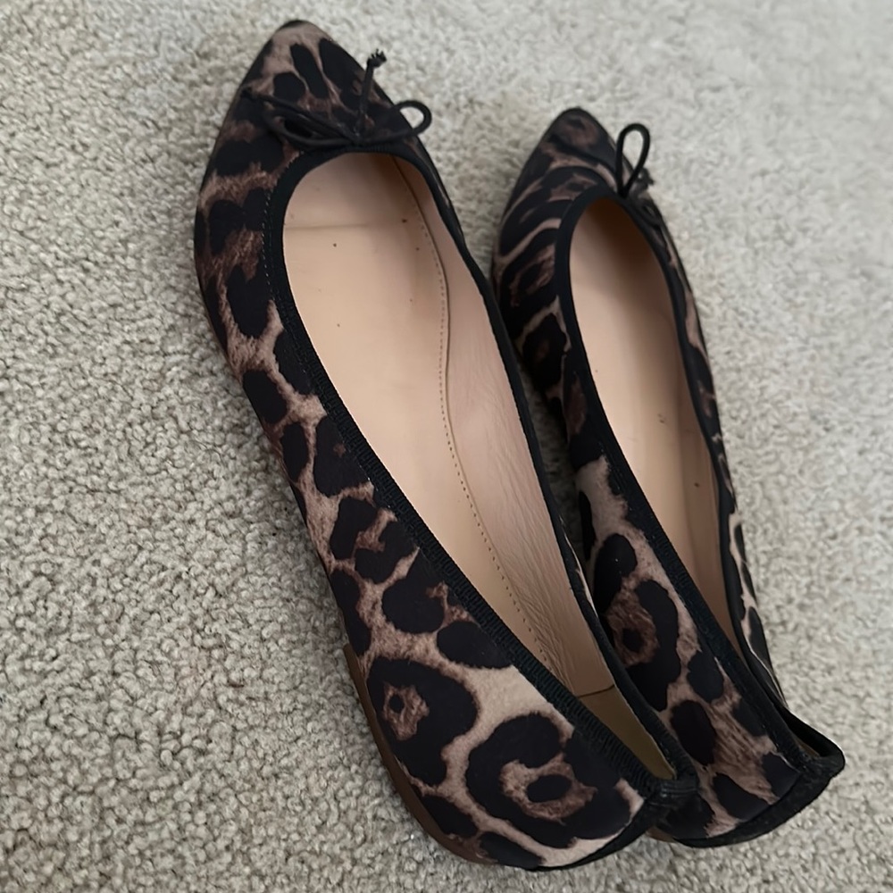 J crew genuine leather size 9 flats